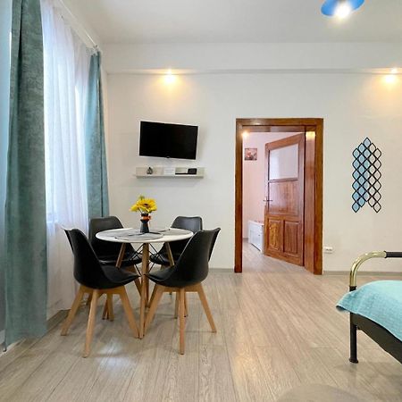 Evu Long Street Διαμέρισμα Μπρασόβ Εξωτερικό φωτογραφία